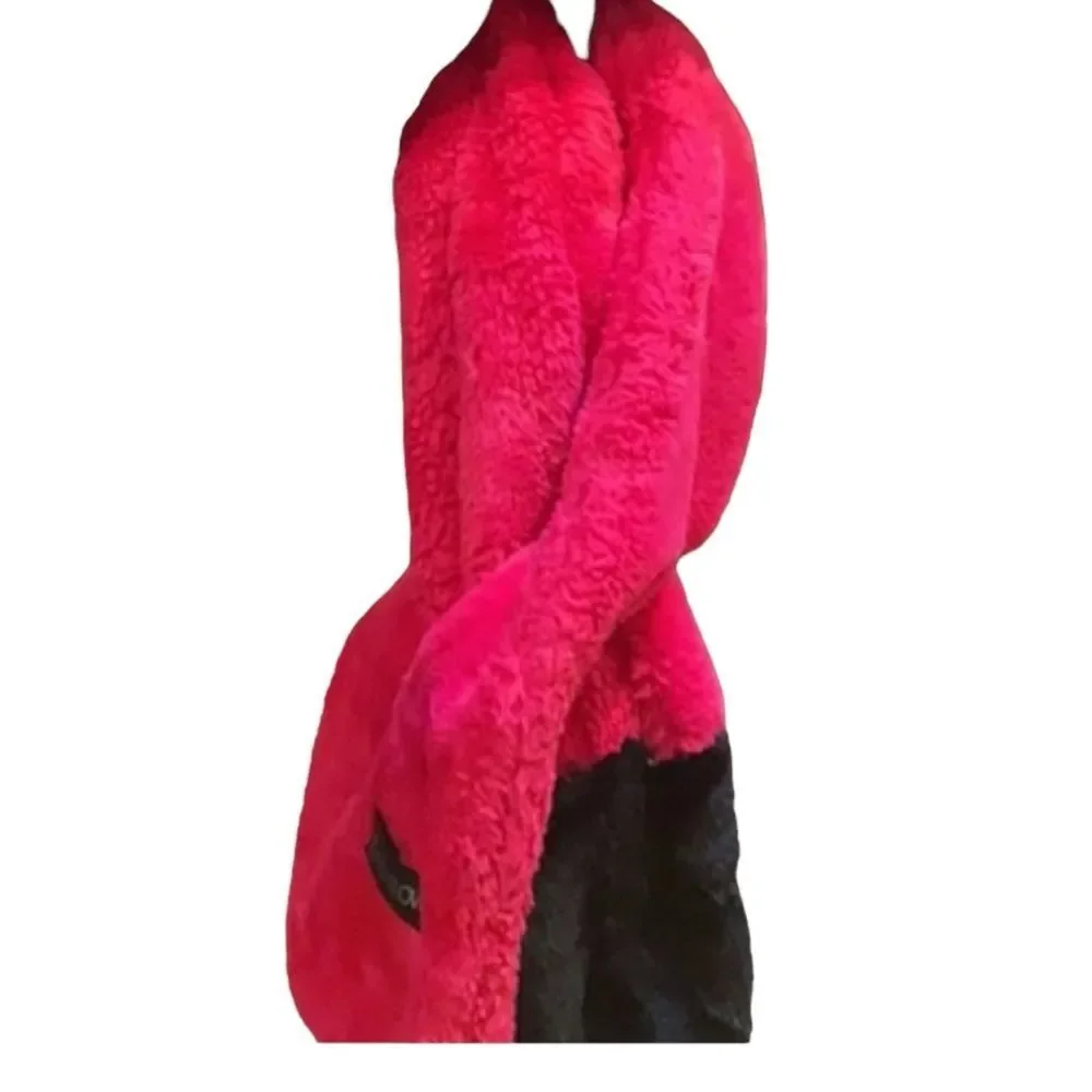 Body Glove Hot Pink and Black Fleece Scarf